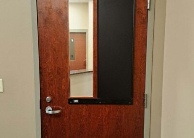 Standard narrow light black open